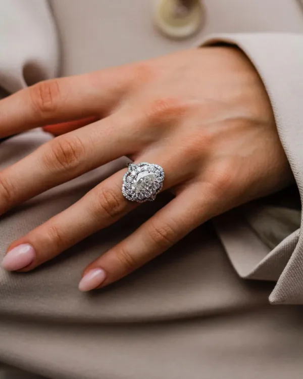 4.05Ct Oval Cut Moissanite Diamond With Halo Art Deco Moissanite Engagement Ring