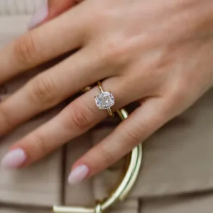 2.75CT Cushion Cut Moissanite Diamond Ring Solitaire Engagement Ring 10K/14K/18K Gold Wedding Ring