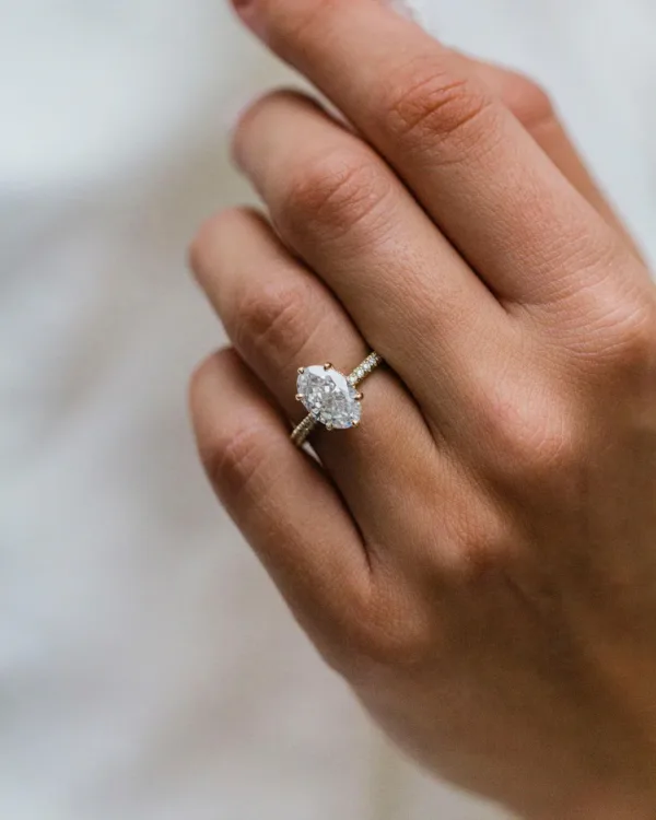 2.50carat Oval Moissanite Diamond Wedding Engagement Ring 14K Gold Hidden Halo Oval Diamond Ring