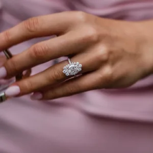 2.00CT Oval Cut Diamond Engagement Ring 14K Gold Moissanite Wedding Ring Bridal Ring