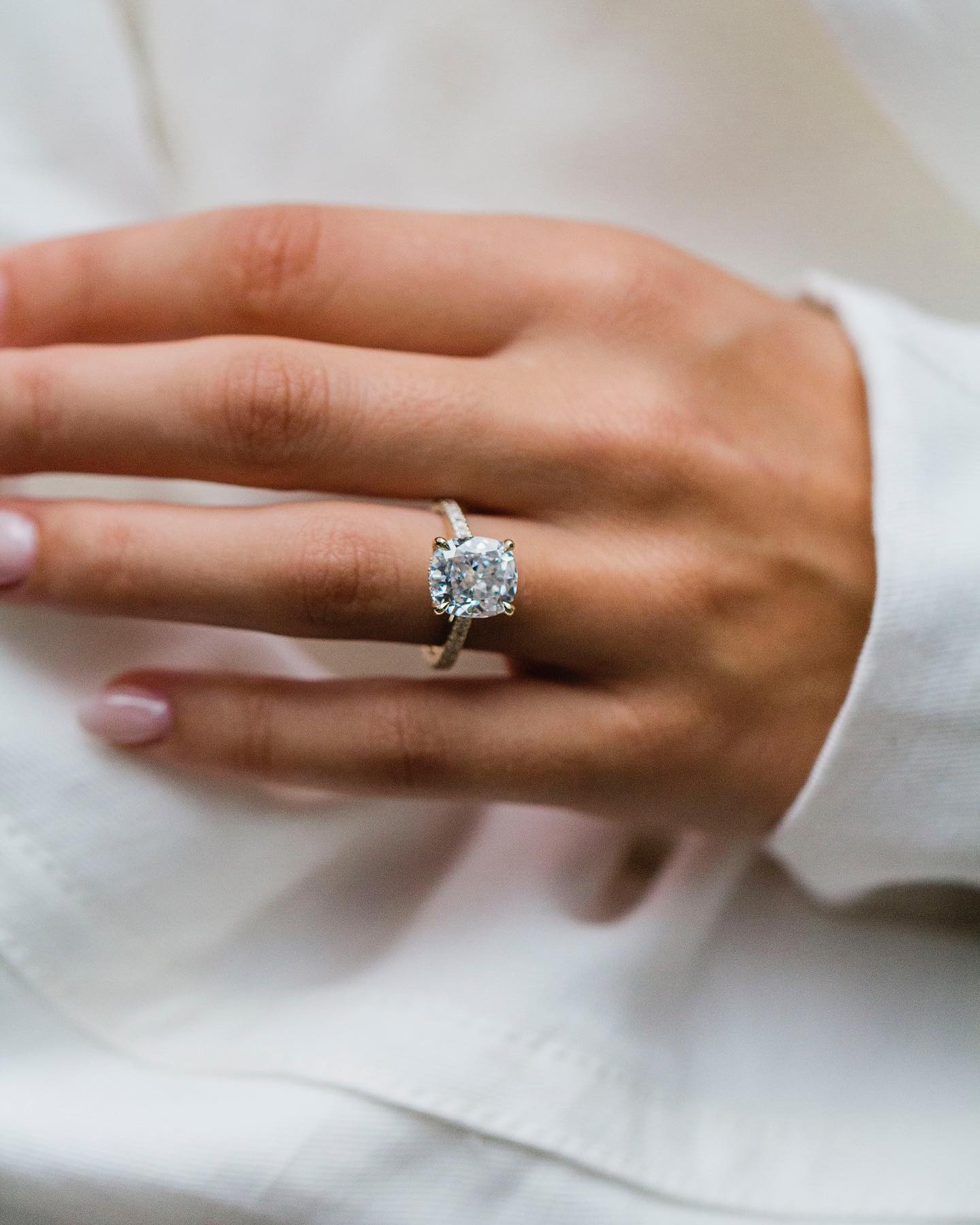 4.50Ct Cushion Cut Moissanite Diamond Ring 14K Gold Ring Hidden Halo Engagement Ring