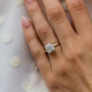3.0CT Square Radiant Cut Moissanite Diamond Ring Solitaire Hidden Halo Moissanite Engagement Ring