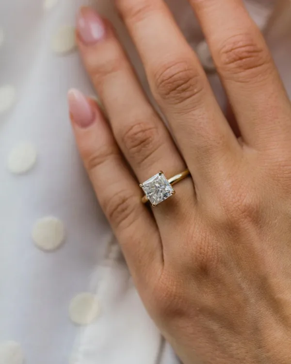 3.0CT Square Radiant Cut Moissanite Diamond Ring Solitaire Hidden Halo Moissanite Engagement Ring