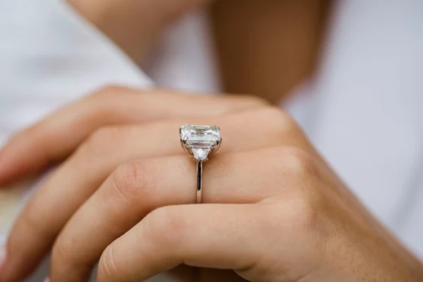 4.0Ct Asscher Cut Diamond Ring Three Stone Moissanite Engagement Ring 14K Gold Wedding Engagement Ring