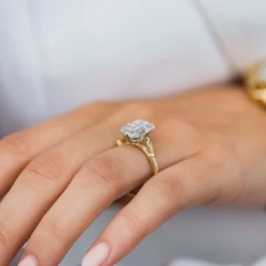 4.0Ct Emerald Cut Diamond Ring 14K Gold Diamond Ring Solitaire Milgrain Moissanite Engagement Ring