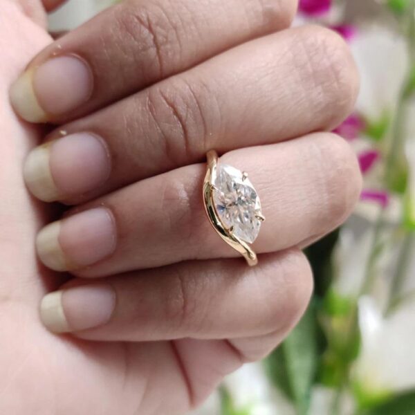 2.0Ct east West Marquise Diamond Ring Solitaire Moissanite Engagement Ring 14K Gold Wedding Anniversary Ring