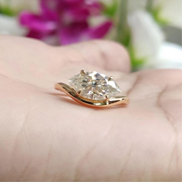 2.0Ct east West Marquise Diamond Ring Solitaire Moissanite Engagement Ring 14K Gold Wedding Anniversary Ring