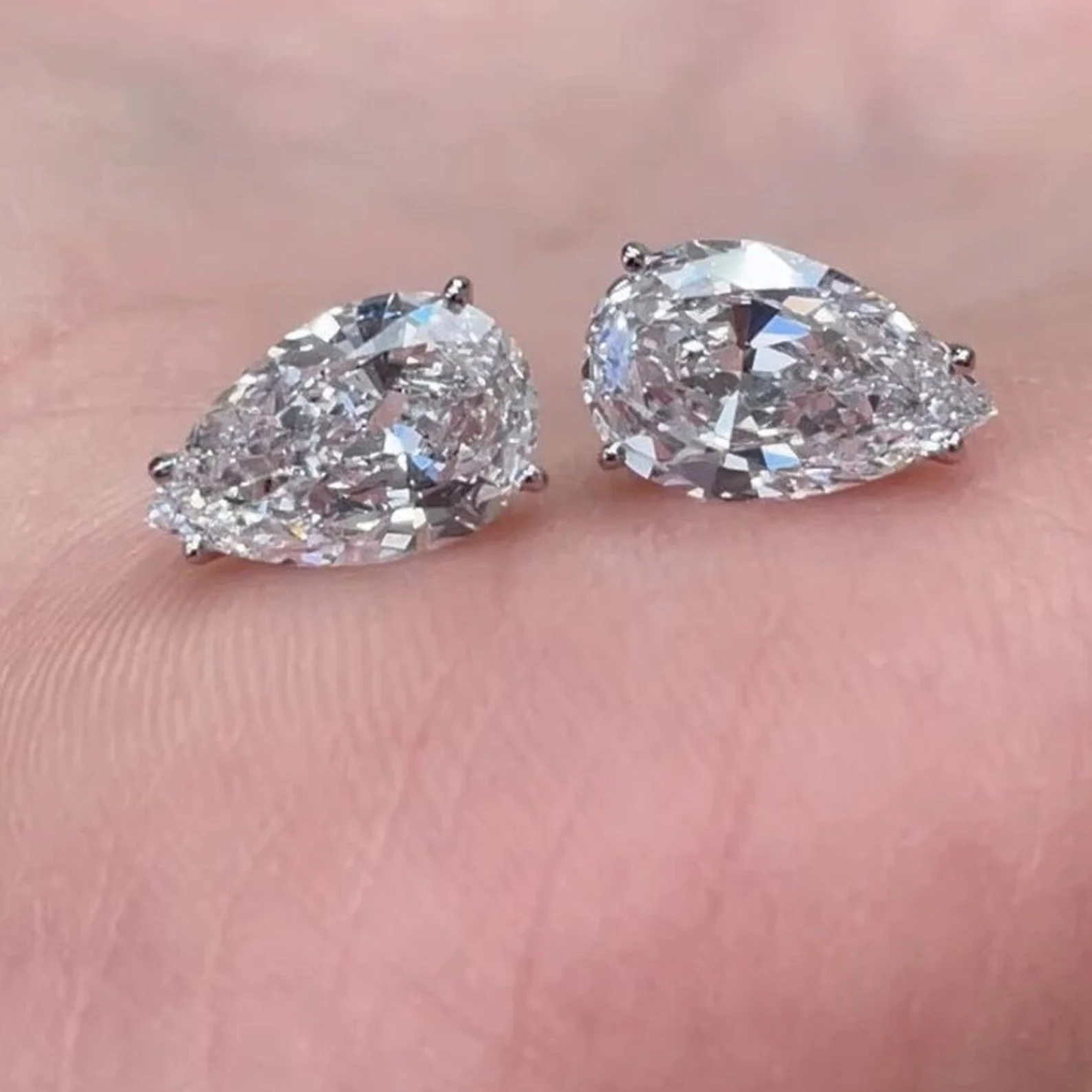 5.15 Tcw Classy Pear Cut Moissanite Pushbacks Studs/ 14K Gold Teardrop Gold Pear Solitaire Earrings/ Lab Diamond Stud Earring/ Gift For Her