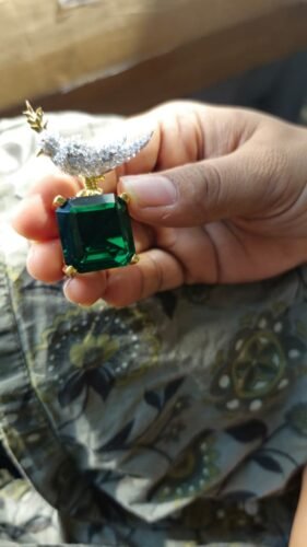 Bird On A Rock, Emerald Green Asscher Cut Stone Schlumberger Brooch, 925 Sterling Silver Brooch, Bird Brooch with Emerald Green Stone Brooch, Unisex Brooch photo review