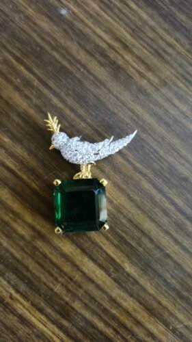 Click to view full screen Bird On A Rock, Emerald Green Asscher Cut Stone Schlumberger Brooch, 925 Sterling Silver Brooch, Bird Brooch with Emerald Green Stone Brooch, Unisex Brooch photo review